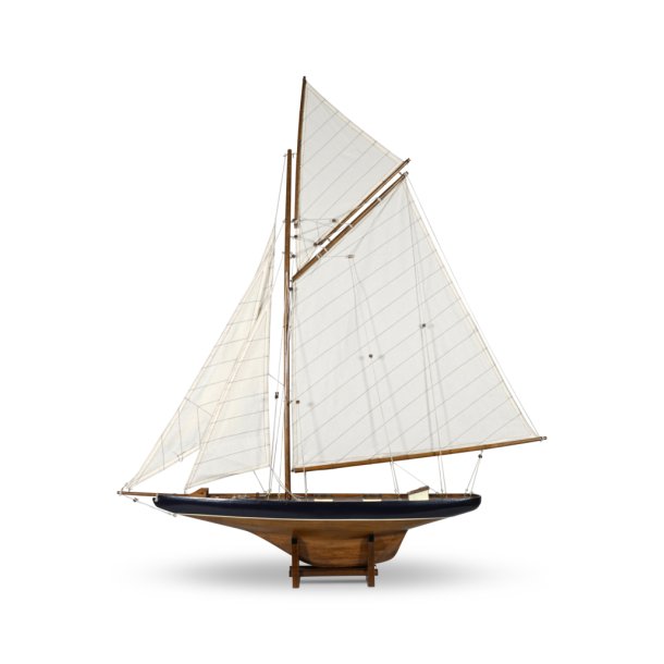 Modeled - America's Cup Columbia - Small