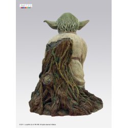 Star Wars: The Empire Strikes Back - Yoda Using the Force Statue