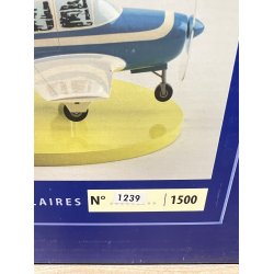 Tintin Figur - Beechcraft Bonanza A35 