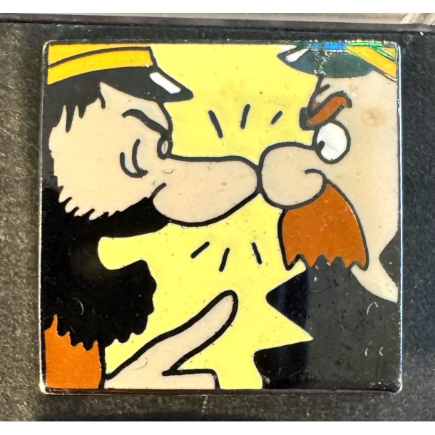 Tintin Pin - Corner Paris - Haddock &amp; Chester