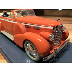 Tintin Bil #3 - New Delhi Taxi Cadillac V8