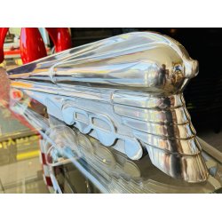 Hudson Train - Poleret Aluminium