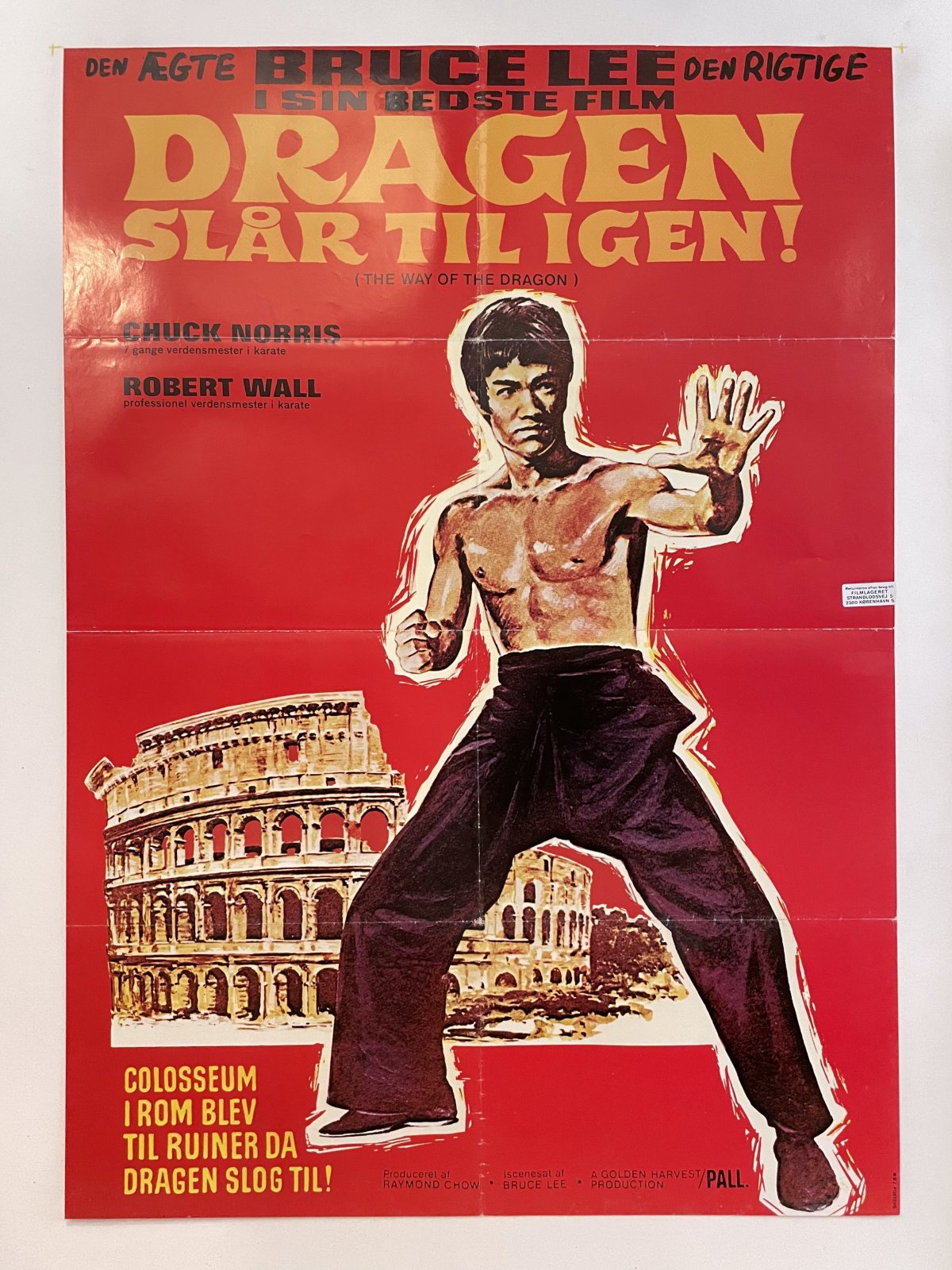 Dragen slår til igen! - 70'erne - Tintin & FilmPlakaten