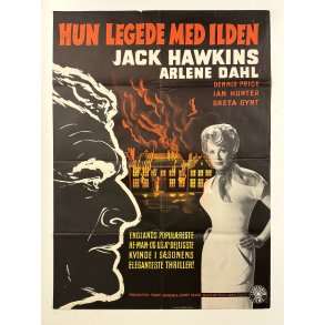 Hun Legede Med Ilden