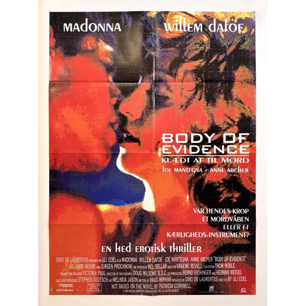 Body Of Evidence - Klædt Af Til Mord