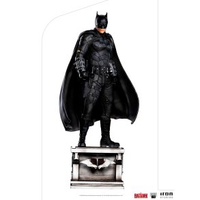 DC Comics: The Batman - Batman 1:10 Scale Statue