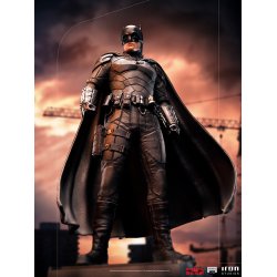 DC Comics: The Batman - Batman 1:10 Scale Statue