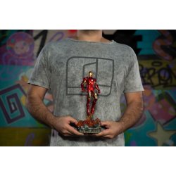 Marvel: Iron Man Battle of NY 1:10 Scale Statue