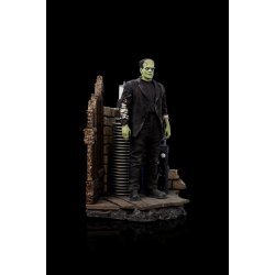Universal Monsters: Frankenstein Monster Deluxe 1:10 Scale Statue