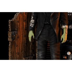 Universal Monsters: Frankenstein Monster Deluxe 1:10 Scale Statue