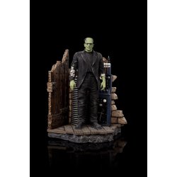 Universal Monsters: Frankenstein Monster Deluxe 1:10 Scale Statue