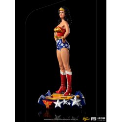 DC Comics: Wonder Woman Lynda Carter 1:10 Scale Statue