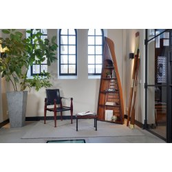 Reol - Canoe Bookshelf