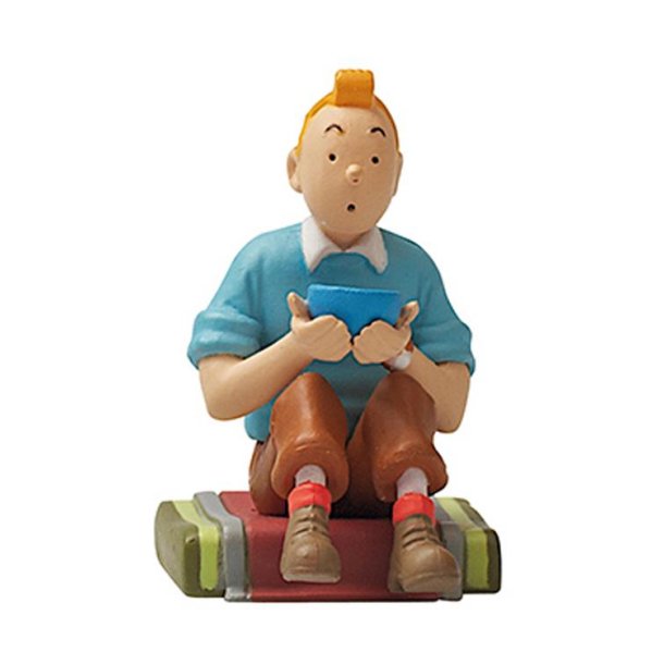 Tintin plastfigur - Tintin siddende med skl 5cm