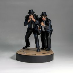The Blues Brothers: Elwood and Jake Singing the Blues 1:10 Scale PVC Statue