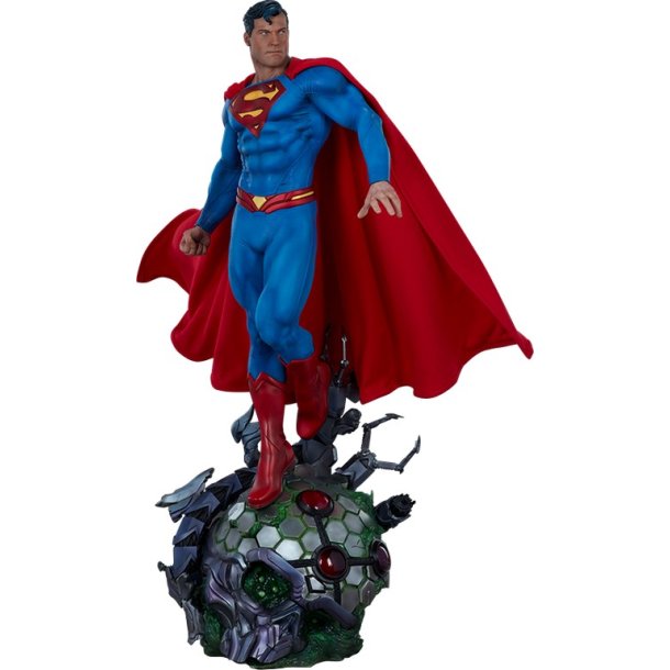 DC Comics: Superman Premium 1:4 Scale Statue