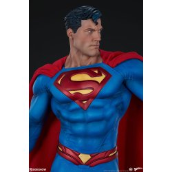 DC Comics: Superman Premium 1:4 Scale Statue