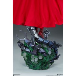 DC Comics: Superman Premium 1:4 Scale Statue
