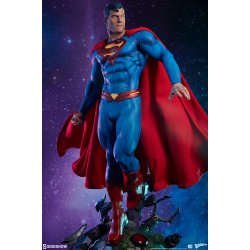 DC Comics: Superman Premium 1:4 Scale Statue