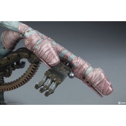 Olivia de Berardinis: Frankie Reborn Statue