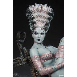 Olivia de Berardinis: Frankie Reborn Statue