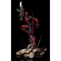 Marvel Comics PrototypeZ Statue 1/6 Deadpool by Erick Sosa 46 cm