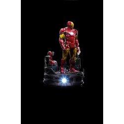 Marvel Deluxe Art Scale Statue 1/10 Iron Man Unleashed 23 cm