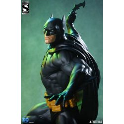 Batman (Black &amp; Gray Edition) - DC Comics Maquette 1/4 Scale (66 cm)
