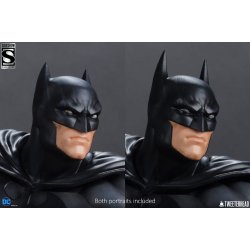 Batman (Black &amp; Gray Edition) - DC Comics Maquette 1/4 Scale (66 cm)